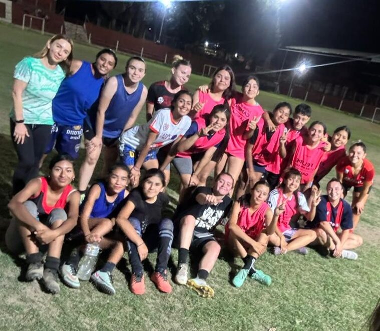 FÚTBOL FEMENINO: EL SELECCIONADO SUB.17 DE LA LIGA CHILECITEÑA ENFRENTA A EQUIPOS CAPITALINOS