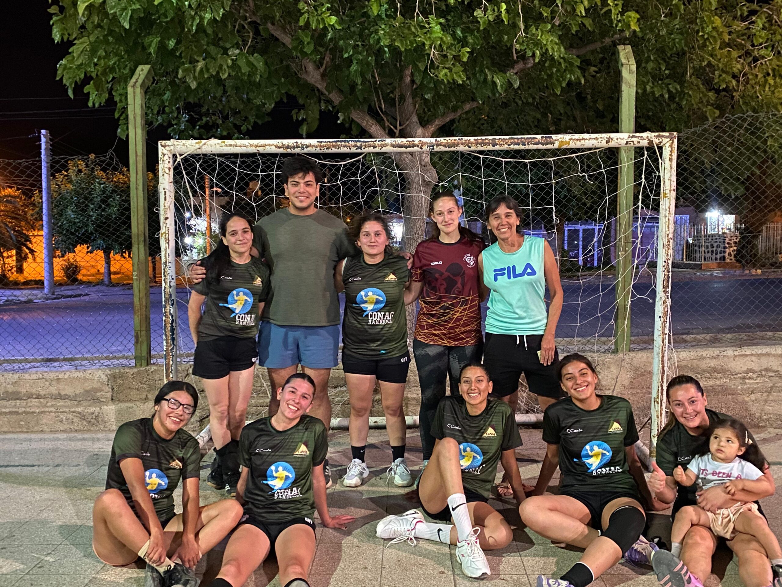 HANDABALL: EL PROFESORADO DE FAMATINA EN VARONES, Y CENTRO 2 EN DAMAS, LOS PRIMEROS FINALISTAS