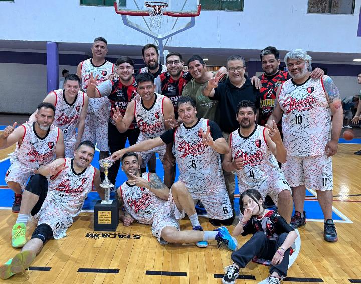 BÁSQUET SENIORS: ÑUBELÉ SE CORONÓ CAMPEÓN ANUAL EN LA CATEGORÍA +40 AÑOS