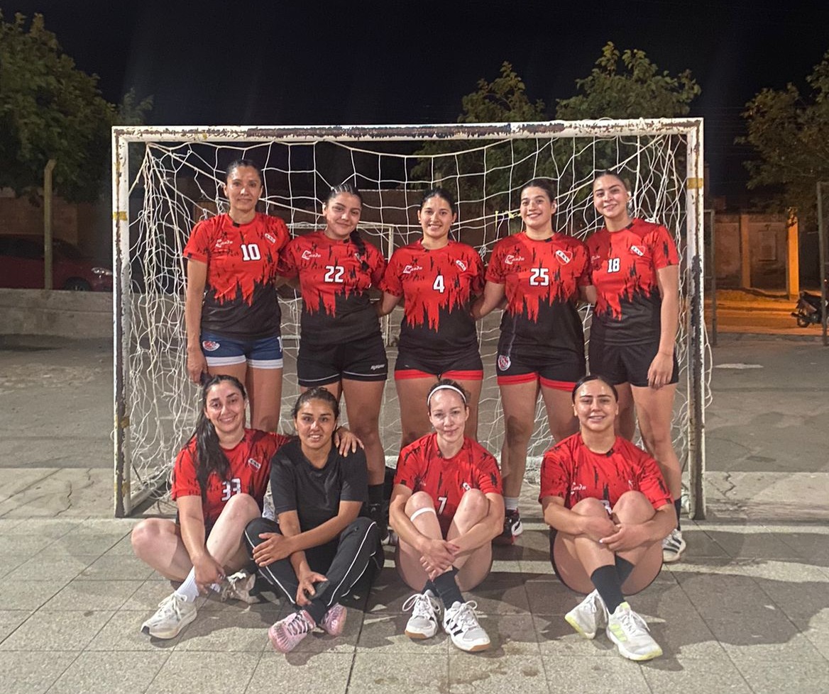 HANDBALL – LIGA CHILECITEÑA: CONAG EN VARONES Y EL “ROJO” EN DAMAS AVANAZARON A LA FINAL