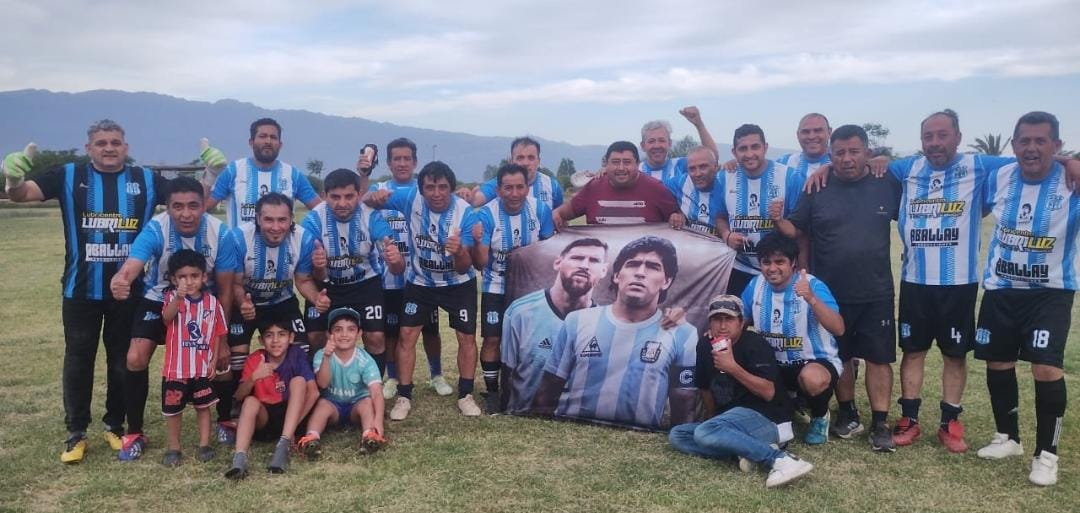 FÚTBOL  MAXIVETERANOS: JOAQUÍN POR PENALES, SE ADJUDICÓ LA FASE CLASIFICACIÓN