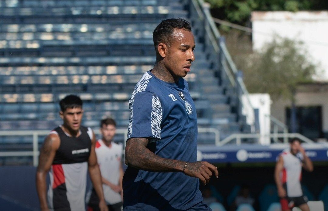 SE BAJA DE LAS NEGOCIACIONES, SEBASTIÁN VILLA NO IRÁ A RIVER