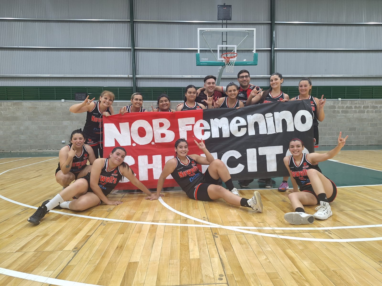 BASQUET FEMENINO NEWELL´S GANÓ Y ES FINALISTA DEL PROVINCIAL