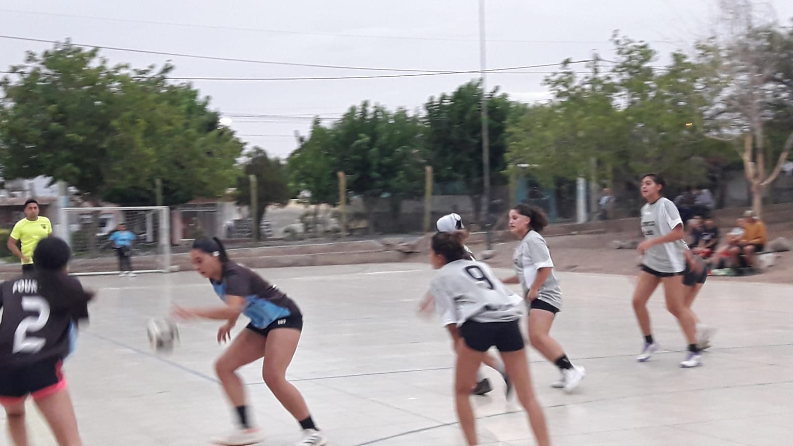 HANDBALL – TORNEO DE VERANO: LAS FINALES DE IDA, PARA EL MIÉRCOLES 24 DE ENERO