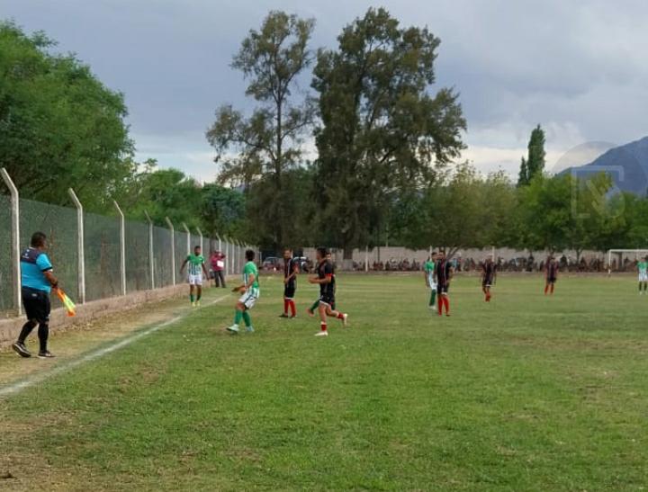 FÚTBOL DE SAÑOGASTA: EN EL INICIO DEL “CLAUSURA” GOLEADA DE OLIVERO, Y EMPATE EN EL CLÁSICO