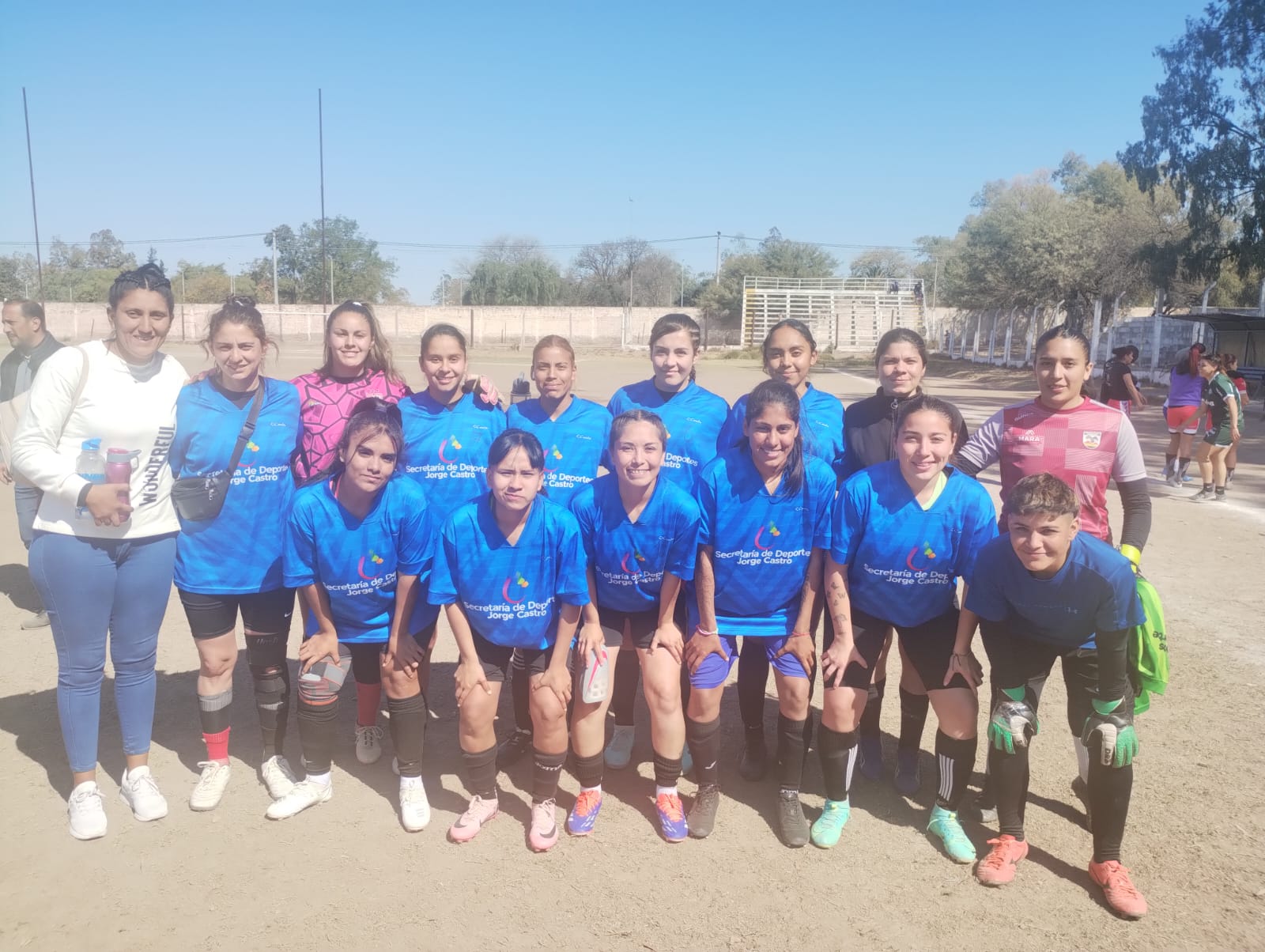 FÚTBOL FEMENINO: LAS CHICAS DE CHILECITO REALIZARON PRUEBA EN BELGRANO DE CÓRDOBA Y AHORA ESPERAN…