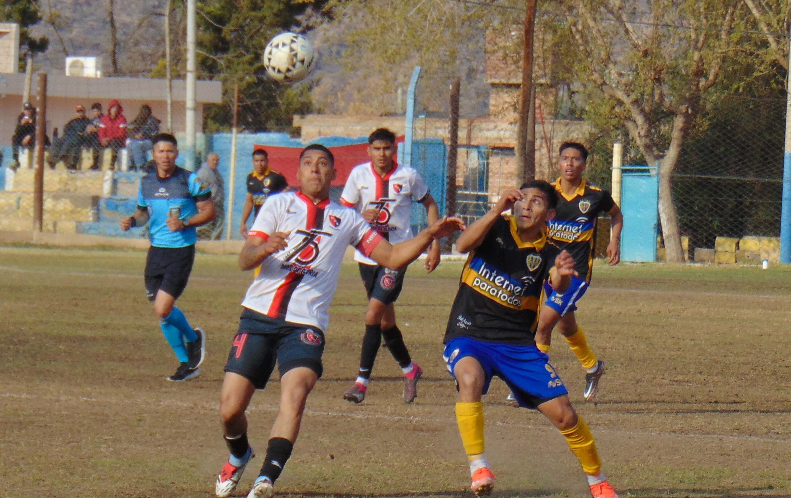 FÚTBOL – 14º FECHA: VIBRANTE EMPATE ENTRE DEFE Y EL ROJINEGRO SAÑOGASTEÑO