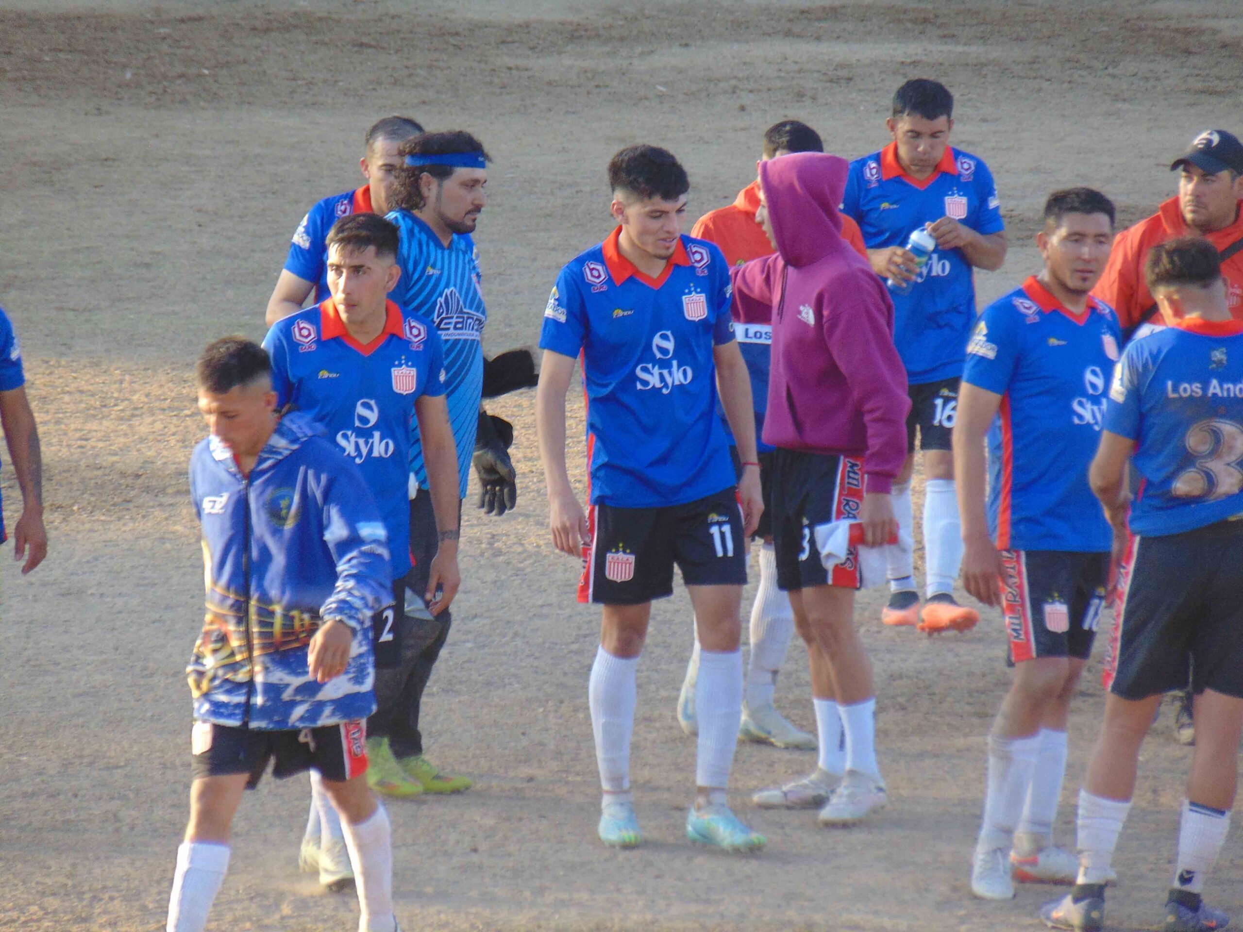 FÚTBOL DEL SÁBADO: JUEGAN LOS PUNTEROS DE LOCAL EN NONOGASTA Y LOS SARMIENTOS