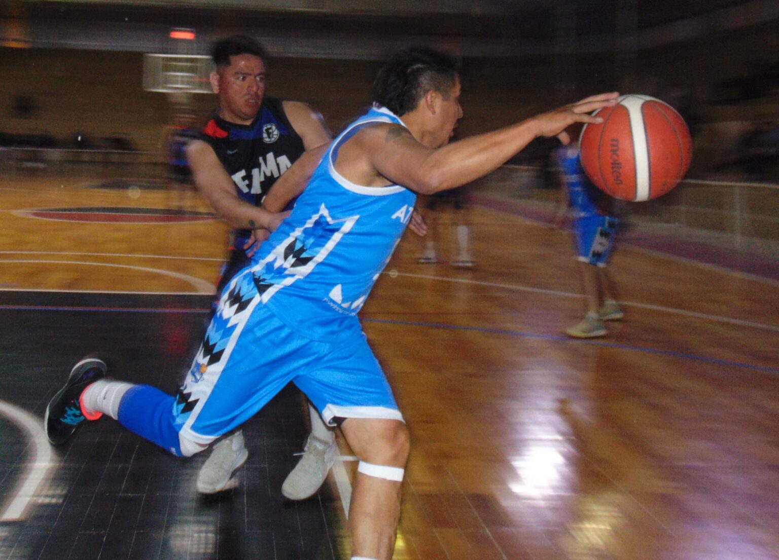 BÁSQUET: ATLÉTICO Y LA BOCA GANARON CON LO JUSTO, Y AVANZARON A LA FINAL DEL “PLAY OFF”