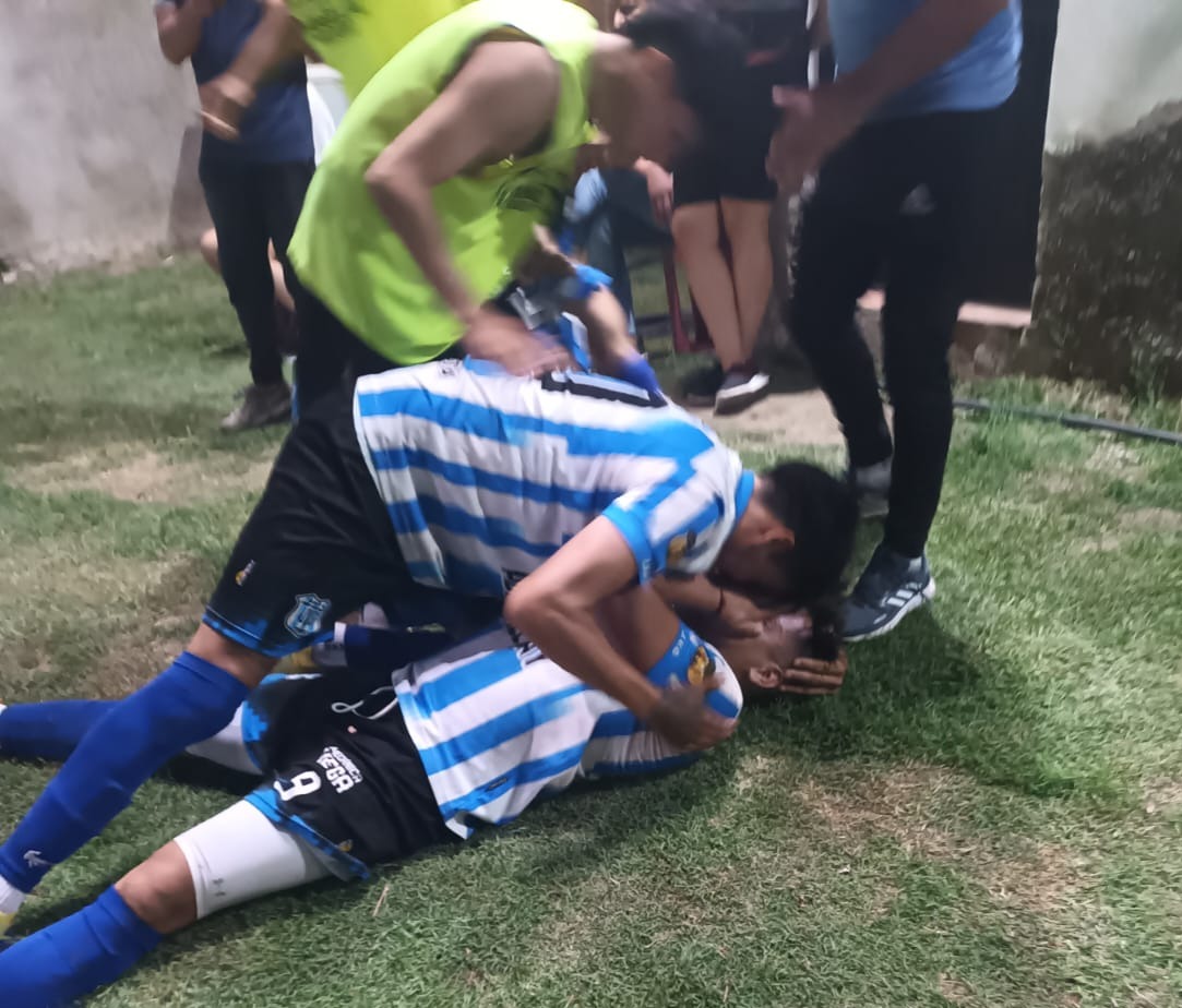 FÚTBOL: JOAQUÍN DIO VUELTA LA SERIE ANTE NEWELL´S SAÑOGASTEÑO, Y ACCEDIÓ A OTRA FINAL