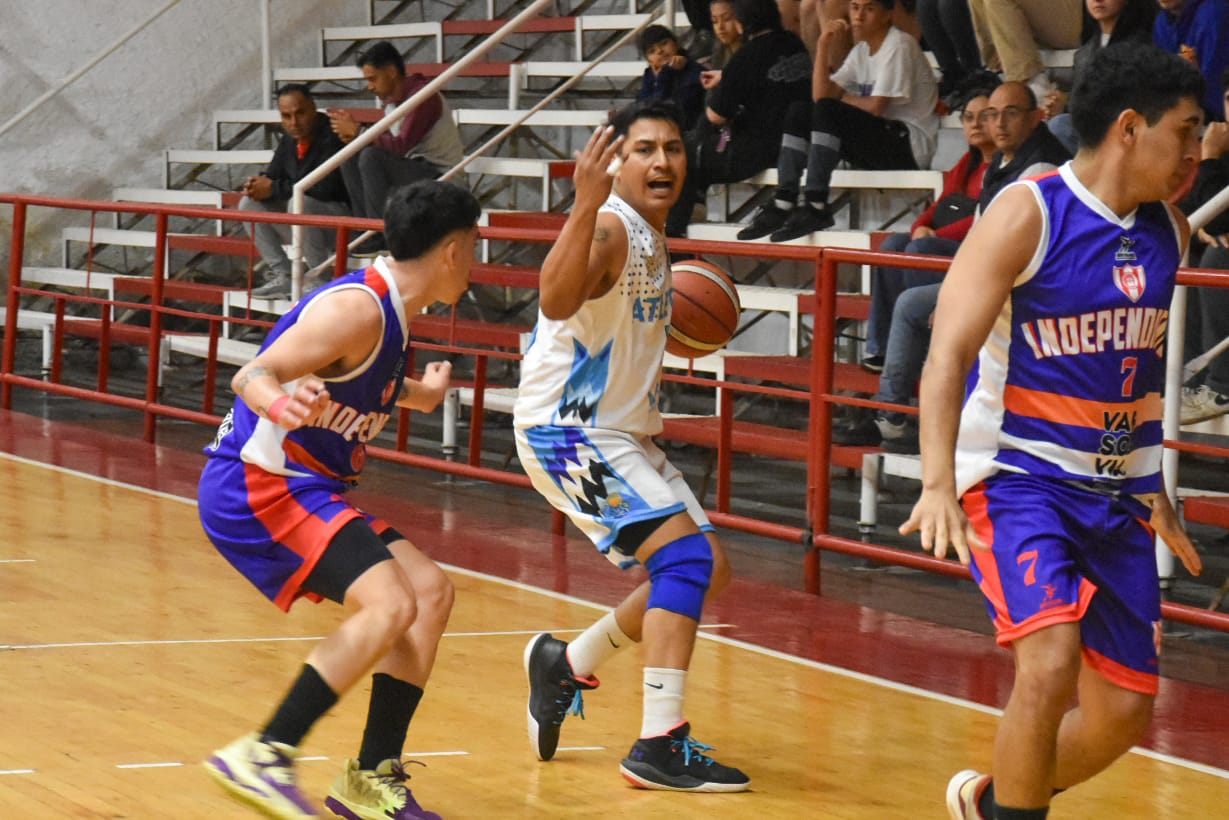 BÁSQUET – PRE FEDERAL: ATLÉTICO CAYÓ DE VISITANTE ANTE INDEPENDIENTE