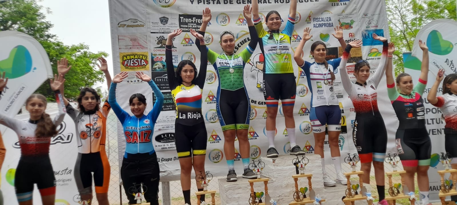 CICLISMO INFANTO/JUVENIL: AGUSTINA VEGA FUE SEGUNDA EN BUENOS AIRES