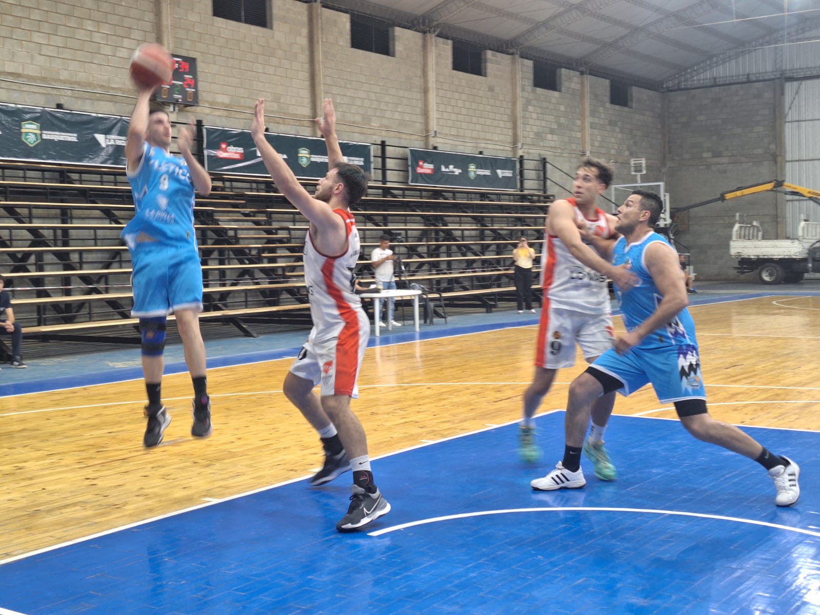 BÁSQUET: ATLÉTICO SIGUE SIN GANAR EN EL PRE – FEDERAL