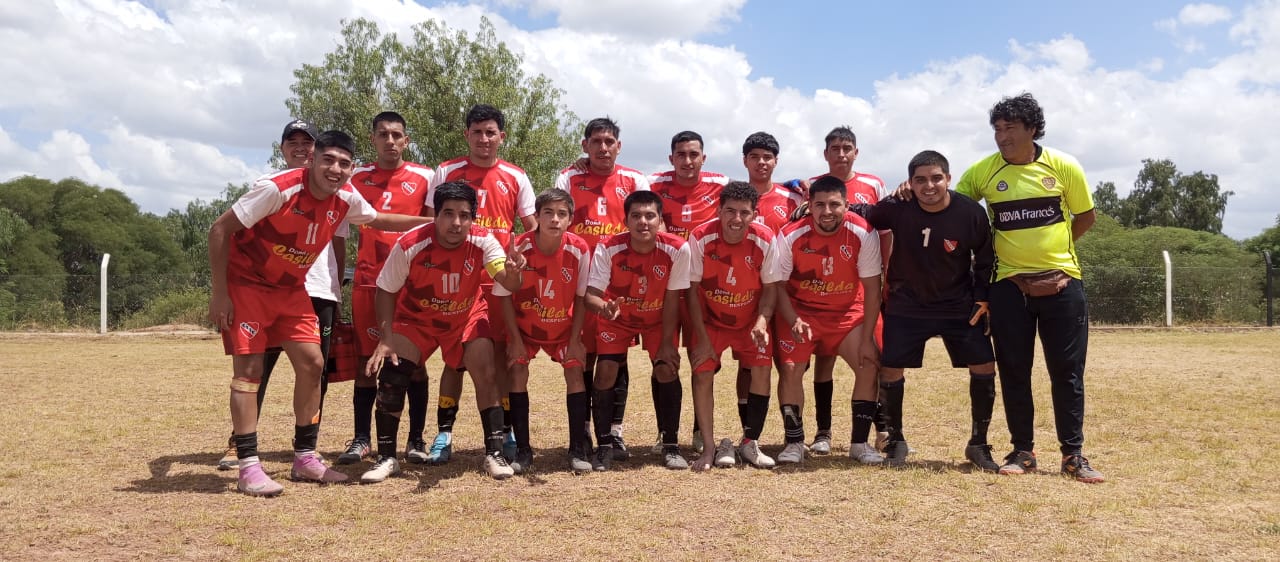 FÚTBOL DEL NORTE DE FAMATINA: SANTA CRUZ POR PENALES GANÓ LA LIGUILLA, Y JUGARÁ LA GRAN FINAL