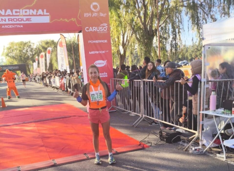 ATLETISMO: GRAN SEGUNDO PUESTO PARA GABY ÁLAMO EN CARLOS PAZ