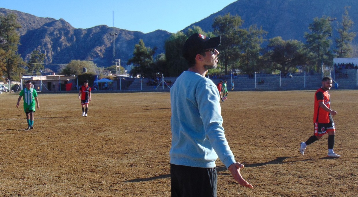 FÚTBOL CHILECITEÑO: LUCAS PAEPS DEJÓ DE SER EL TÉCNICO DE NOB DE SAÑOGASTA