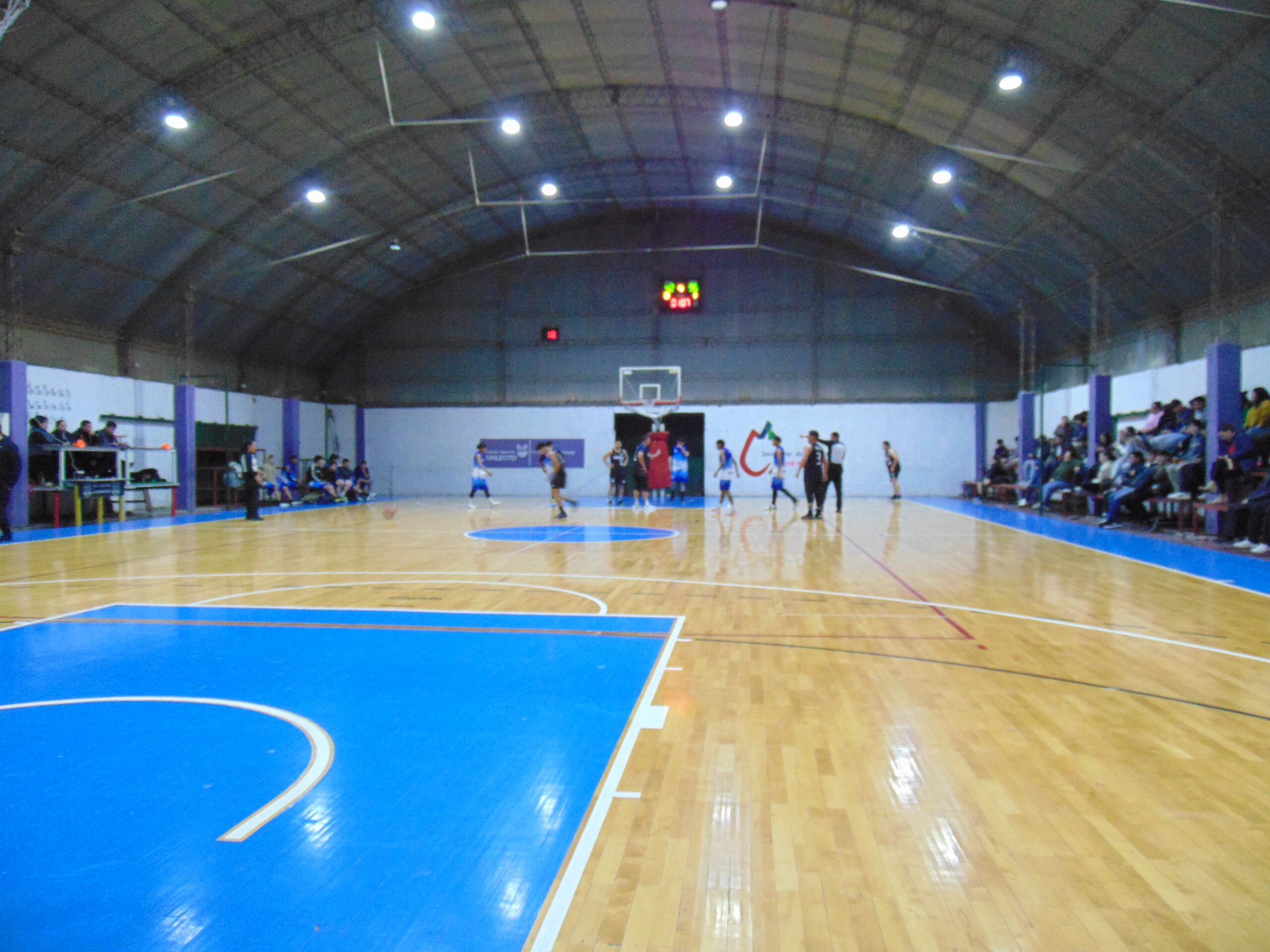 BÁSQUET: SEGUNDA FECHA EN EL POLIDEPORTIVO CON EL DEBUT DE DEFENSORES DE LA PLATA