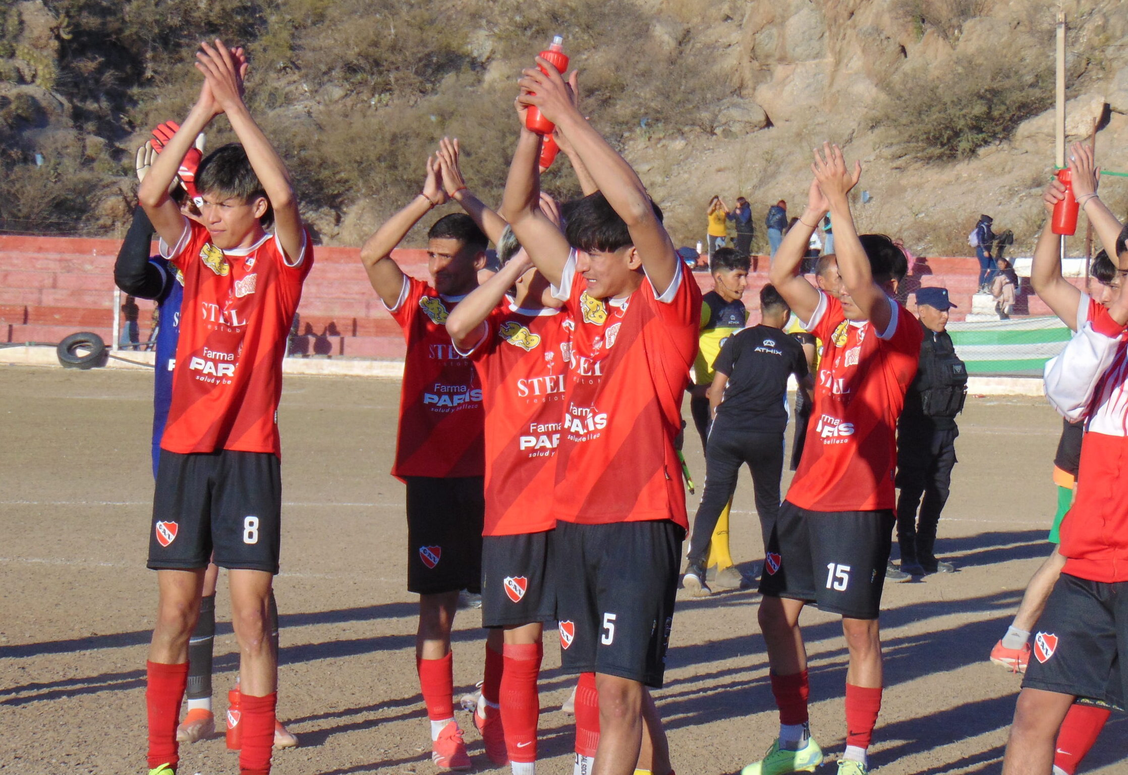FÚTBOL LIGA – 12º FECHA: EL ROJO GOLEÓ A ANGUINÁN, Y SE METE EN LA PELEA EN LA ZONA B