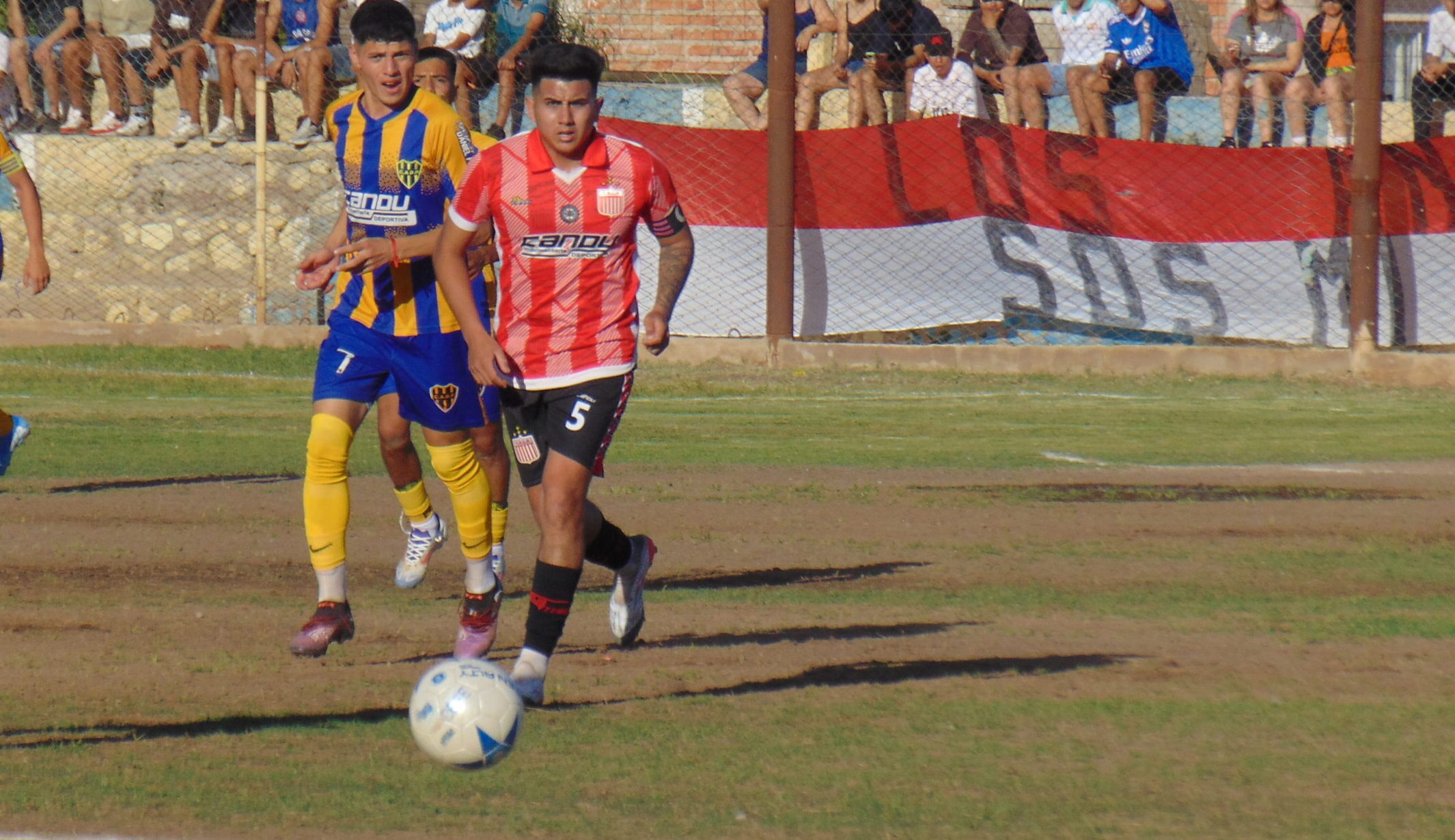 FÚTBOL – TORNEO FEDERAL: ESTRENO ENTRE CHILECITEÑOS,  LOS ANDES VS.  DEFENSORES