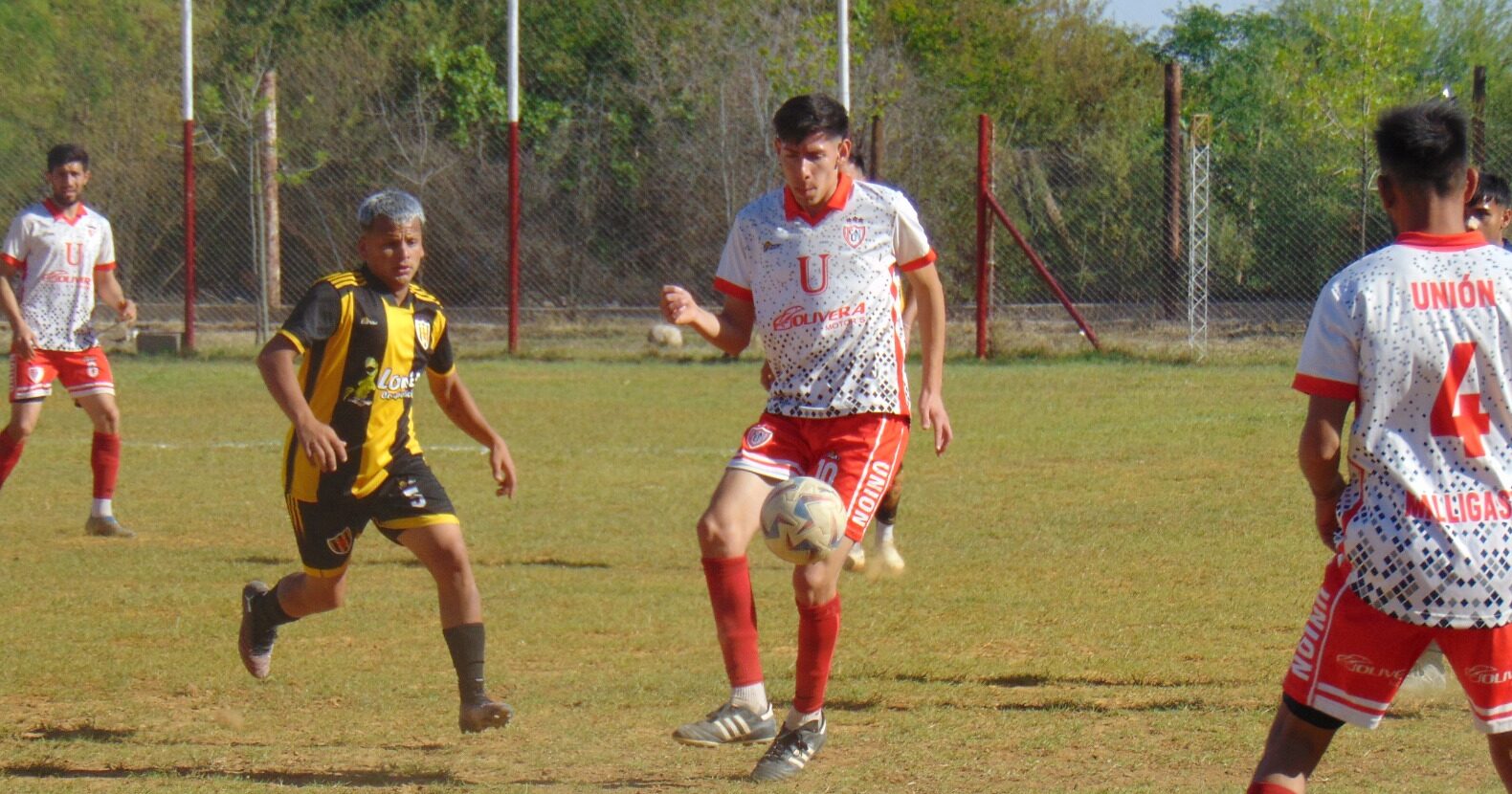 FÚTBOL – REPECHAJE DE IDA: UNIÓN LO DIO VUELTA ANTE ESTRELLA