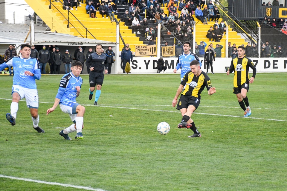 MADRYN Y ESTUDIANTES DE RÍO CUARTO, DEFINIRÁN EL SEGUNDO ASCENSO A LA LIGA PROFESIONAL