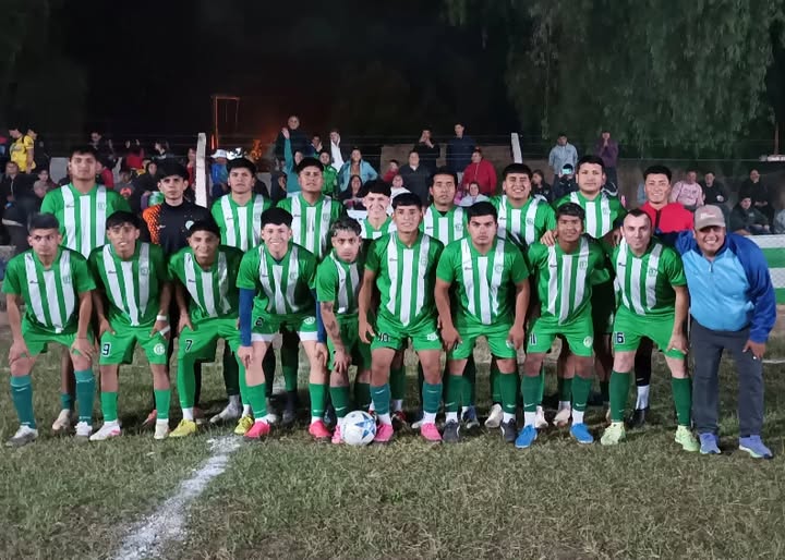 FÚTBOL LIGA: POR LOS PENALES, ANGUINÁN A SEMIFINALES DE LIGUILLA