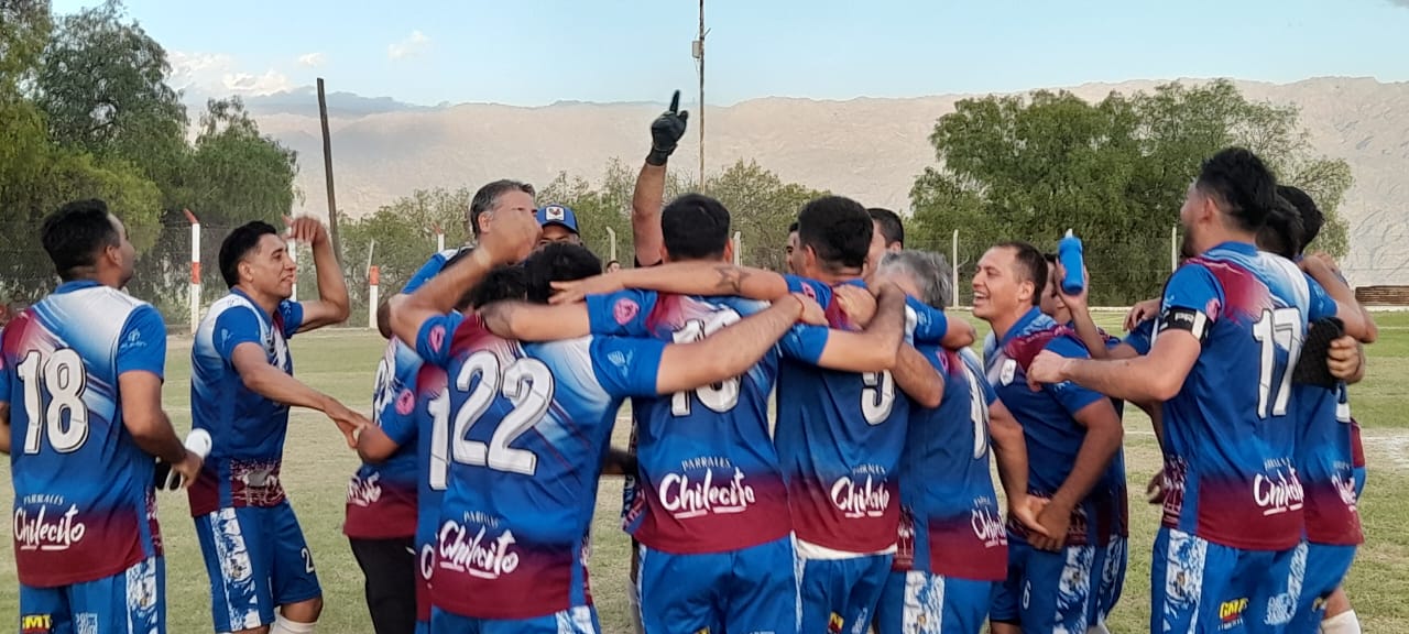 FÚTBOL SENIORS: EN LOS PENALES, PARRALES DE CHILECITO SE CORONÓ CAMPEÓN DEL CLAUSURA 2025