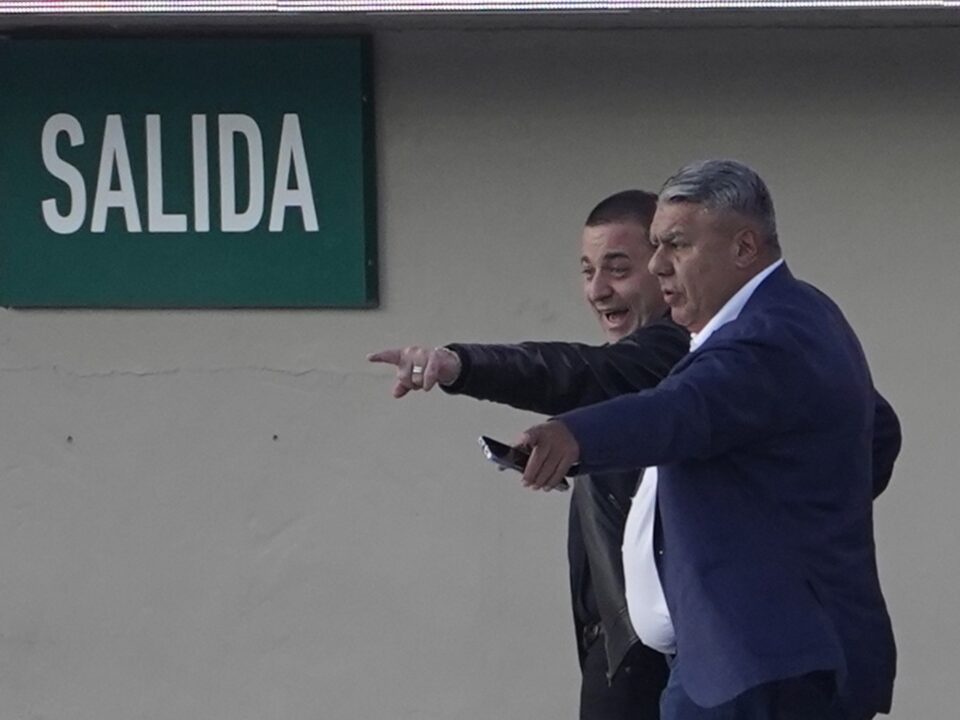 IMPUTARON A CLAUDIO TAPIA Y A TOVIGGINO POR UNA SUPUESTA RETENCIÓN DE APORTES JUBILATORIOS
