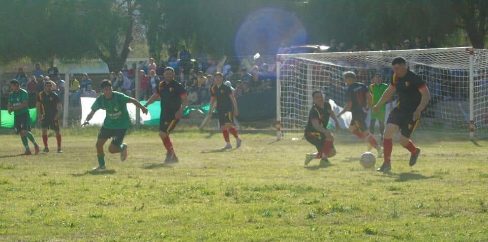 FÚTBOL DE VICHIGASTA: COMIENZA EL TORNEO BARRIAL 2026