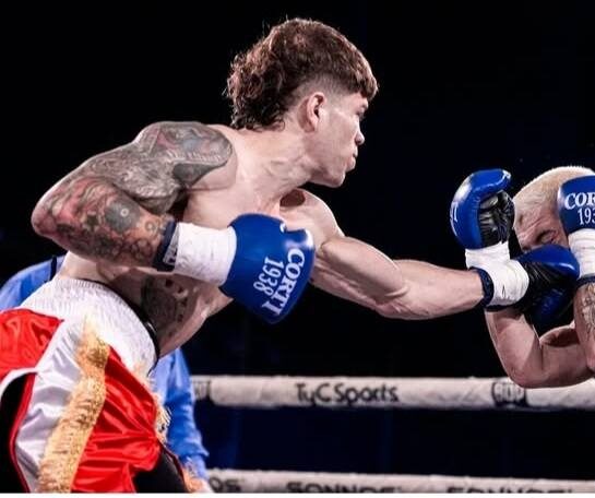 CONFIRMAN LA TERCERA PELEA PROFESIONAL DE JAVIER POZO