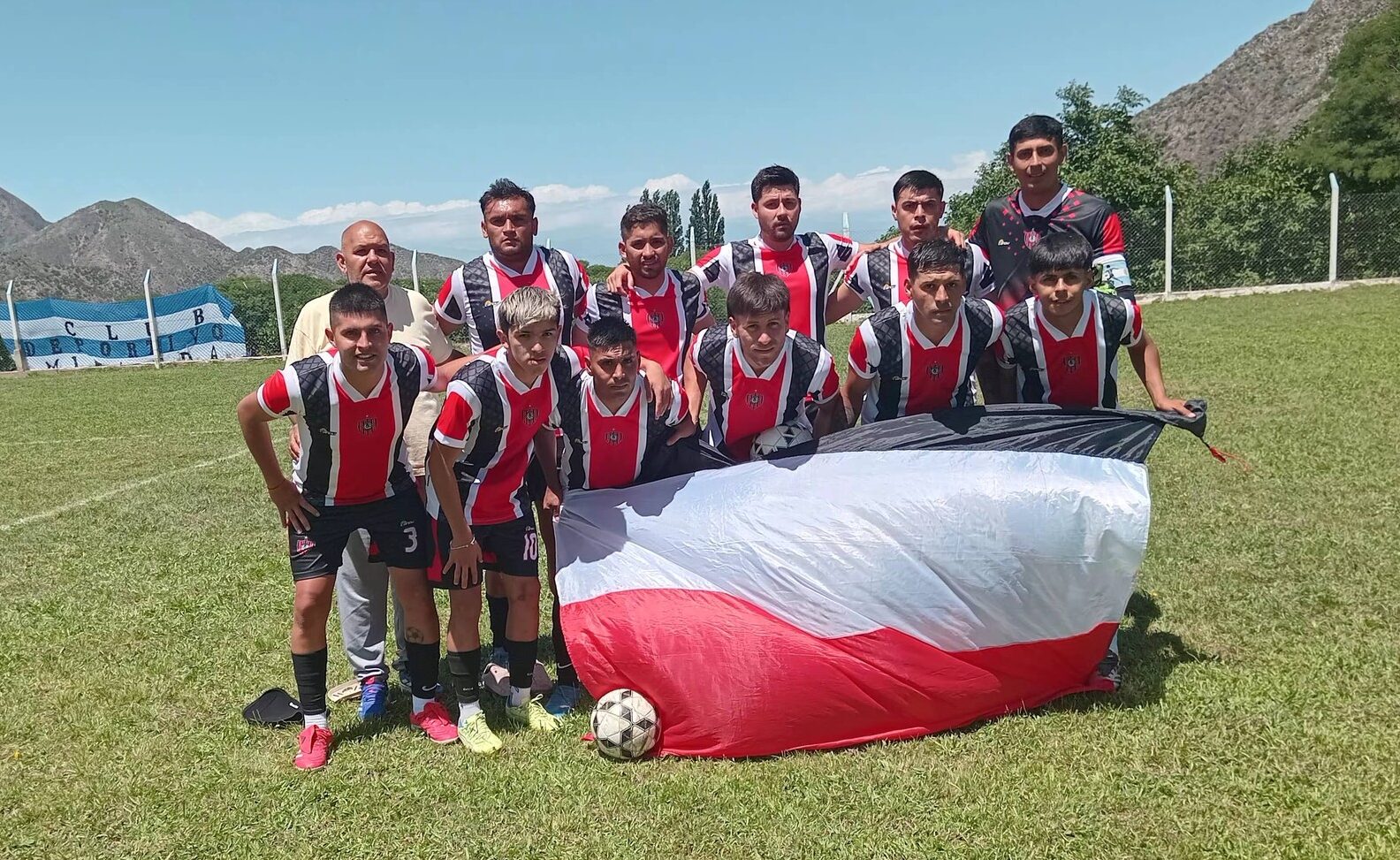 FÚTBOL DE SAÑOGASTA: “CHACA” LE GANÓ A NEWELL´S, Y ES ÚNICO PUNTERO