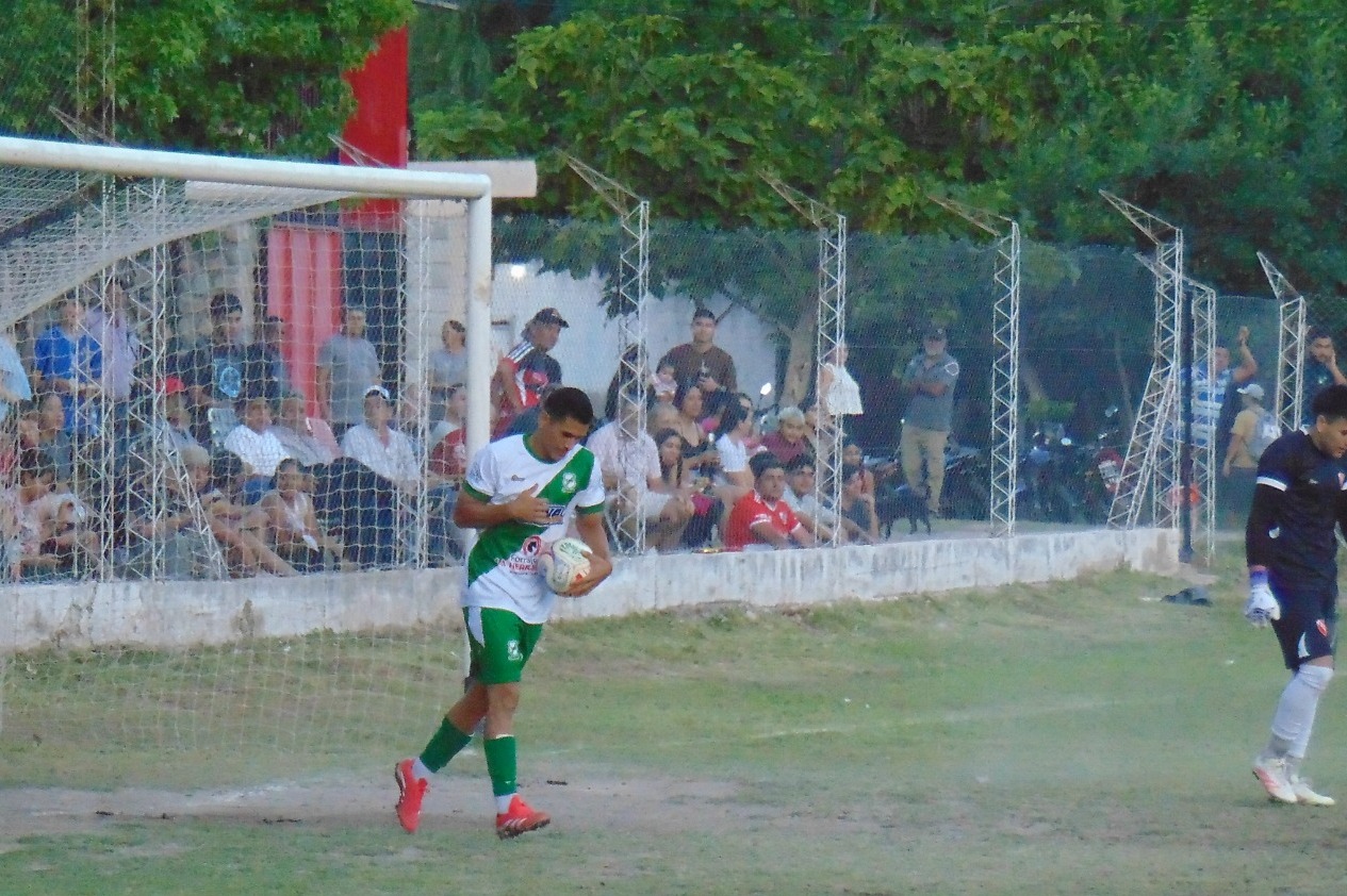 FÚTBOL DE SAÑOGASTA: EN EL FINAL, EL ROJNEGROS SE IMPUSO A MIRANDA