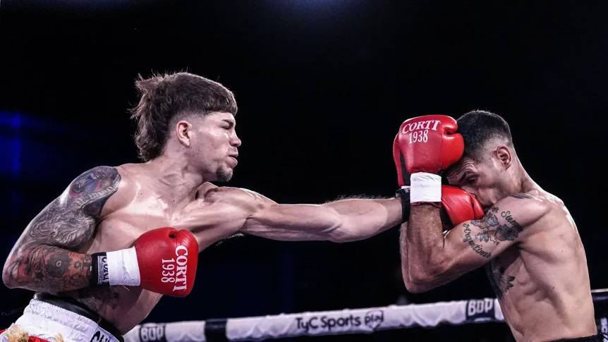 SIGUE INVICTO: POR PUNTOS, TRIUNFO DE JAVIER POZO