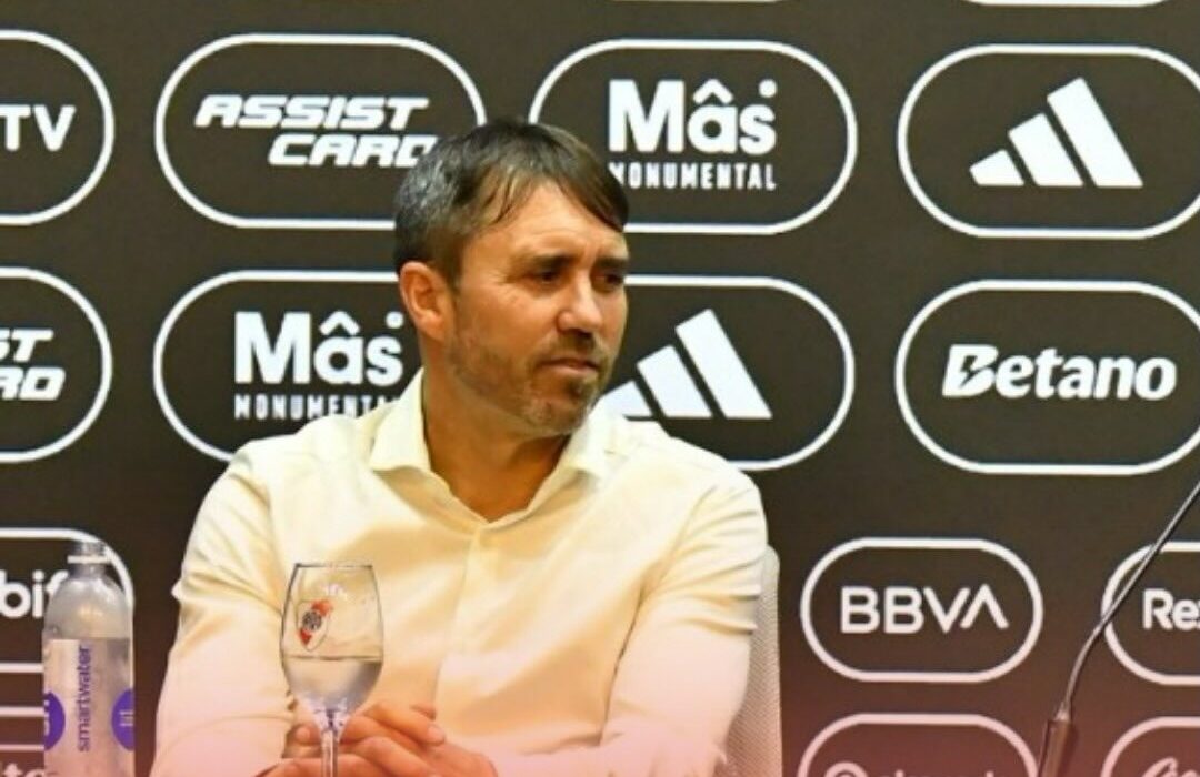 ES OFICIAL, EDUARDO COUDET FIRMÓ Y FUE PRESENTADO EN RIVER