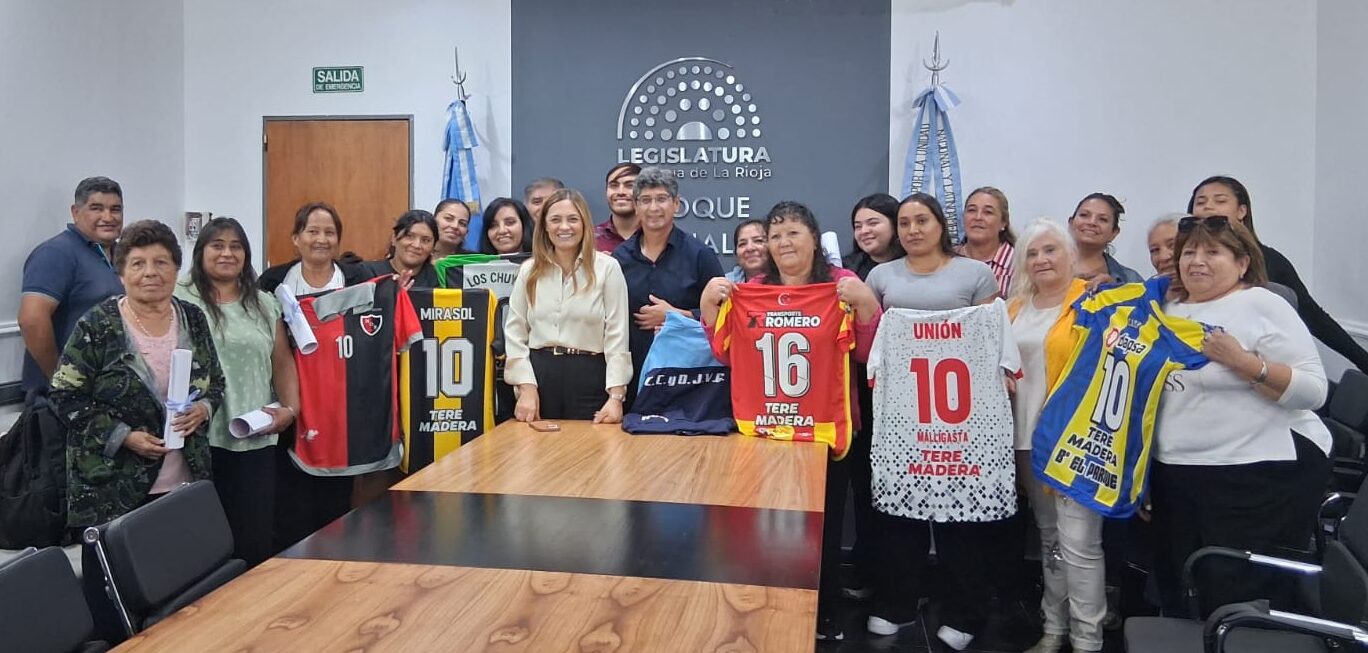 MUJERES TRABAJADORAS EN EL FÚTBOL CHILECITEÑO, HOMENAJEADAS EN LA CÁMARA DE DIPUTADOS DE LA PROVINCIA