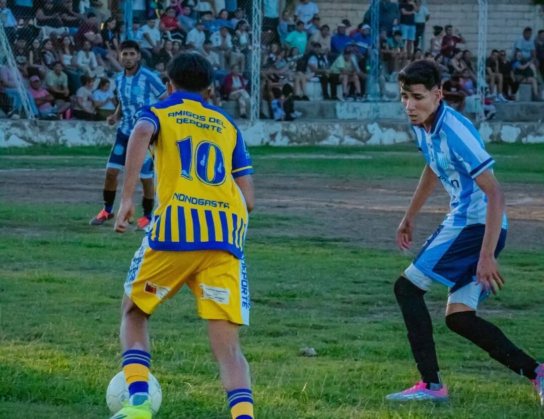 FÚTBOL DE NONOGASTA: RACING GANÓ EL PARTIDO, PERO AMIGOS SE LLEVÓ LA LIGUILLA