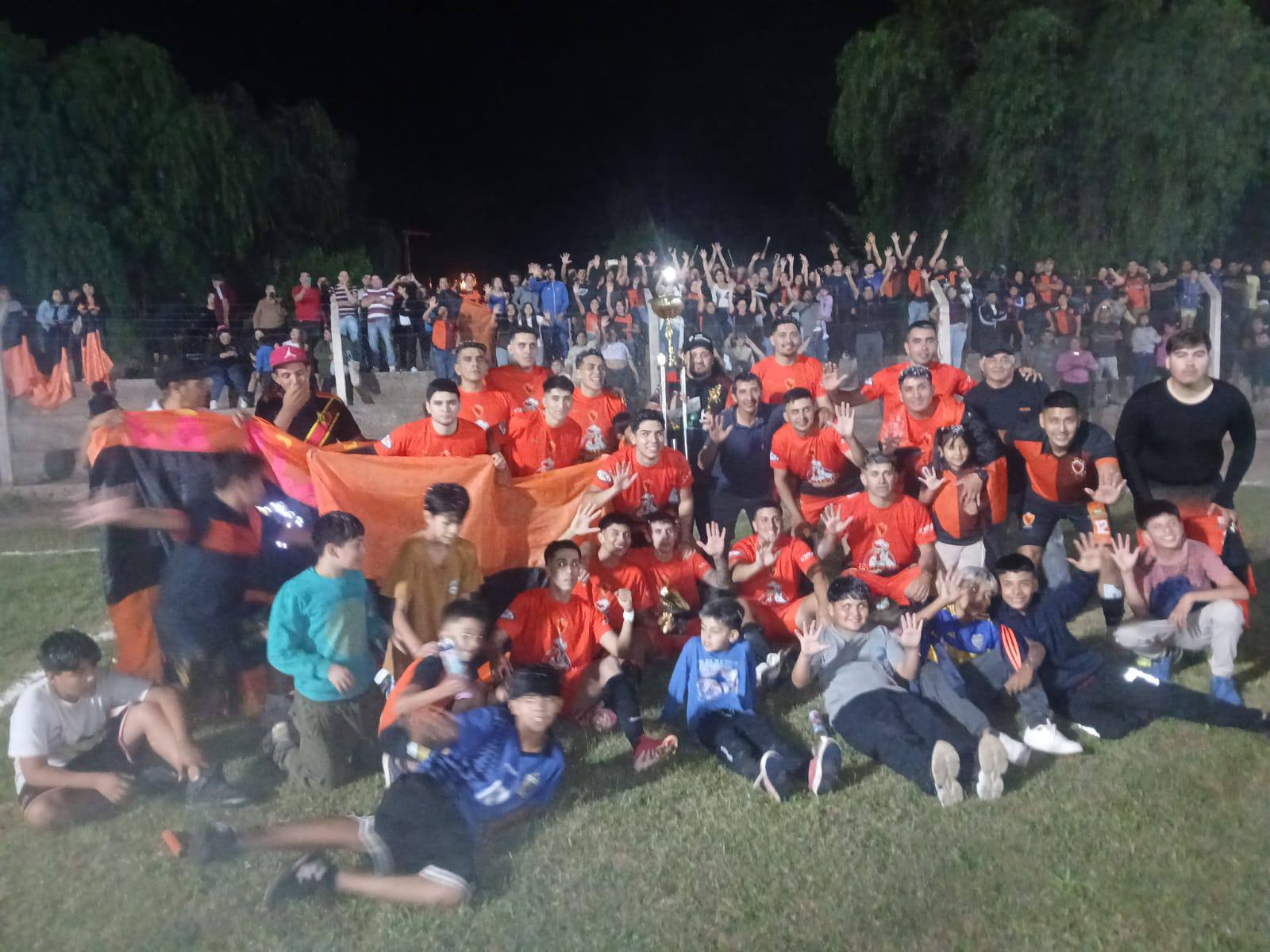 LA PLAZA Y UN NUEVO TÍTULO EN EL FÚTBOL BARRIAL DE VICHIGASTA