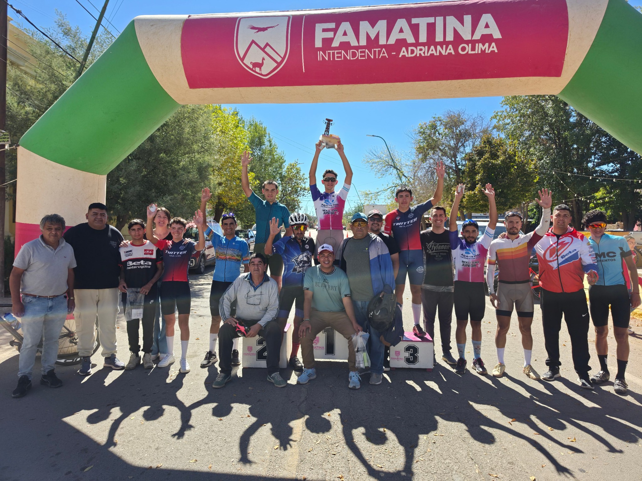 CICLISMO EN FAMATINA: VÍCTOR ESPINOZA FUE “PROFETA” EN SU TIERRA