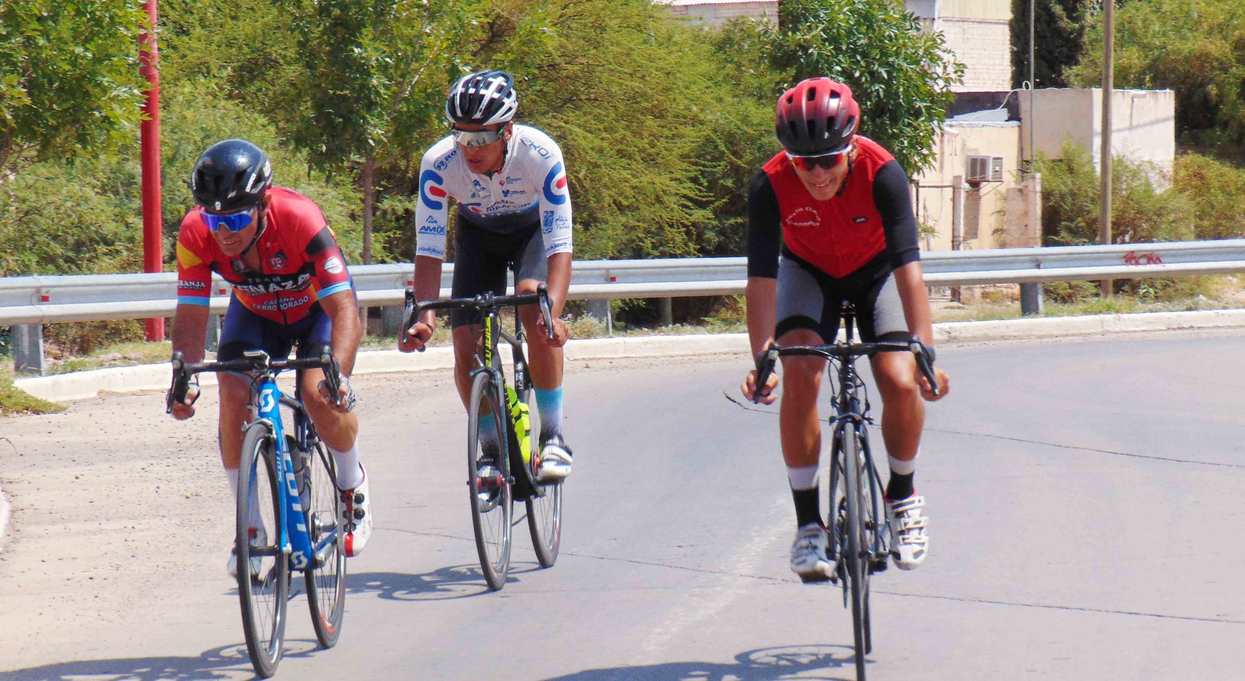 EL CICLISMO DE RUTA DE ACOR LLAGA A FAMATINA