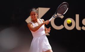 TENIS: JAZMÍN ORTENZI ASCENDIÓ 42 PUESTOS EN EL RANKING WTA