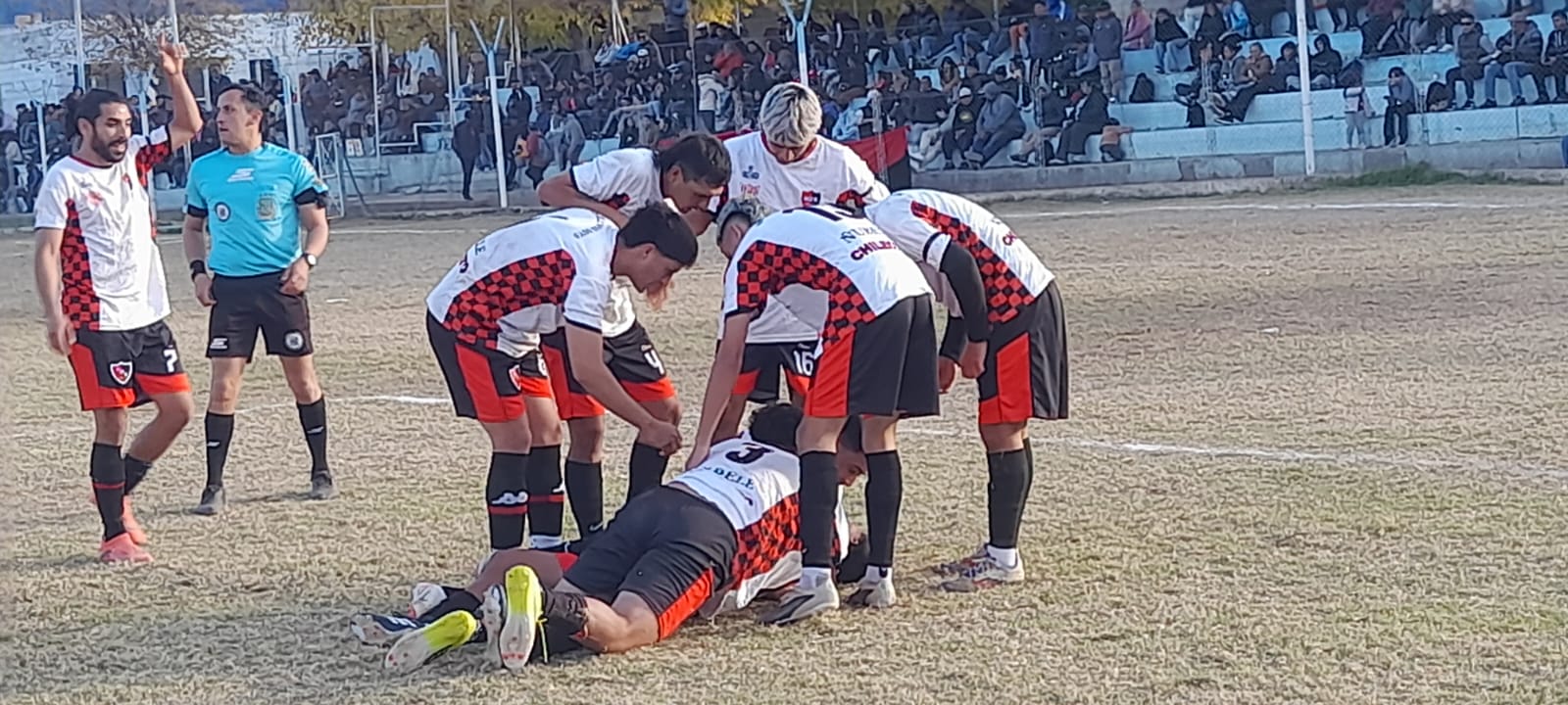 FÚTBOL LIGA – 3º FECHA: ENTRE NEWELL´S, EL DE LA CITY LE GANÓ AL DE SAÑOGASTA