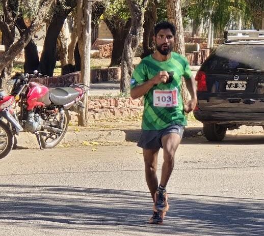 FRANCO ABALLAY SE LLEVÓ LOS 18k. DE LA PRIMERA DEL CAMPEONATO CHILECITEÑO DE TRAIL