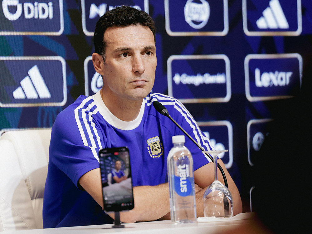 SCALONI DIO LA LISTA DE LOS 26 JUGADORES PARA LA COPA DEL MUNDO DE FÚTBOL