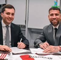 NICO OTAMENDI FIRMÓ CON RIVER, ANTES DE VIAJAR AL MUNDIAL