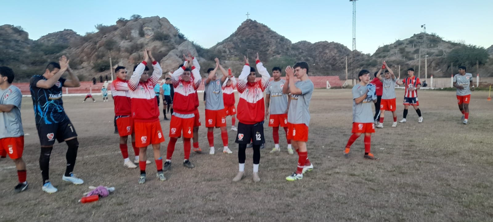 FÚTBOL LIGA – 8º FECHA: EL ROJO “FACTURÓ” MAS QUE LOS ANDES, Y TUVO GANANCIA