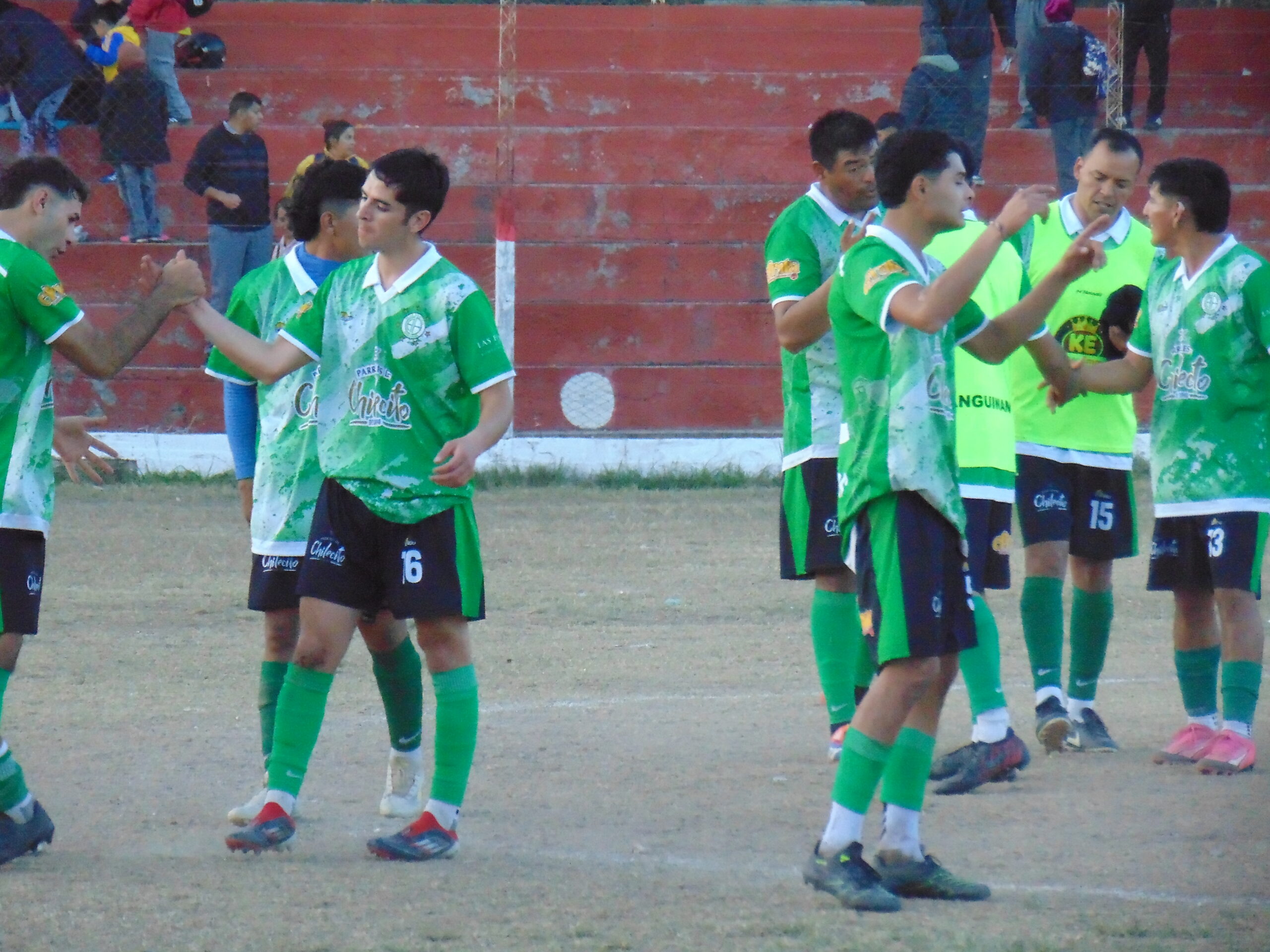FÚTBOL DEL DOMINGO: PARTIDOS DESTACADOS EN ANGUINÁN Y MALLIGASTA