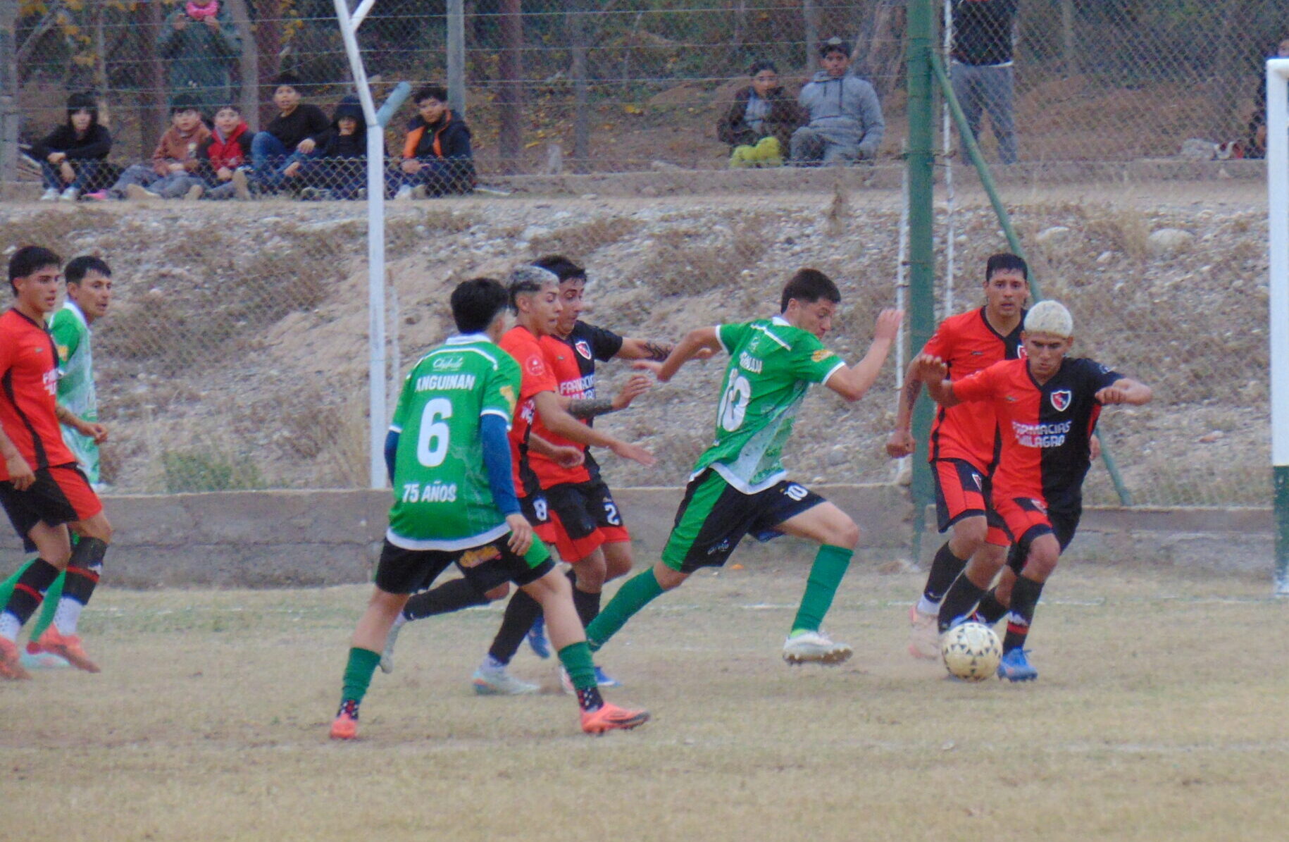 FÚTBOL LIGA – 5º FECHA: ANGUINÁN NO PUDO CON NEWELL´S, PERO SIGUE ARRIBA EN LA ZONA “A”