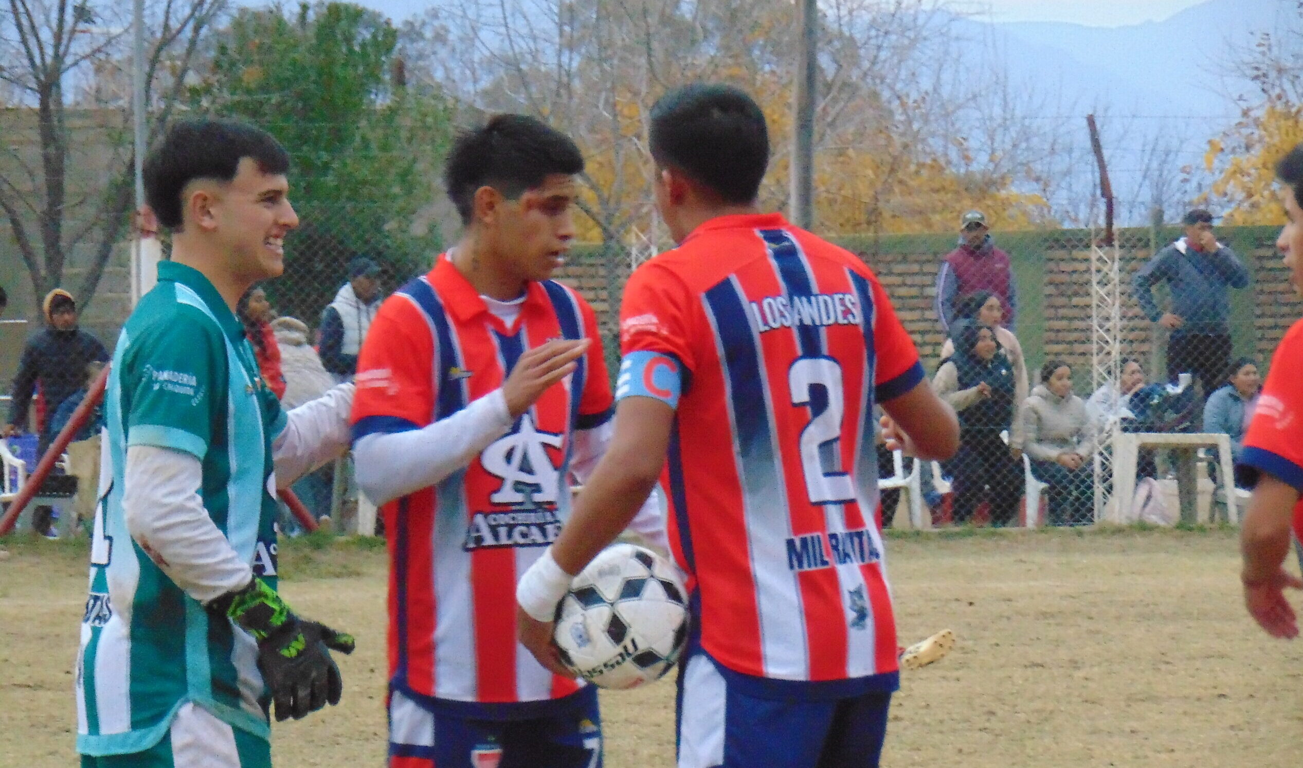 FÚTBOL LIGA – 5º FECHA: LOS ANDES CON LO JUSTO CELEBRÓ EN MALLIGASTA
