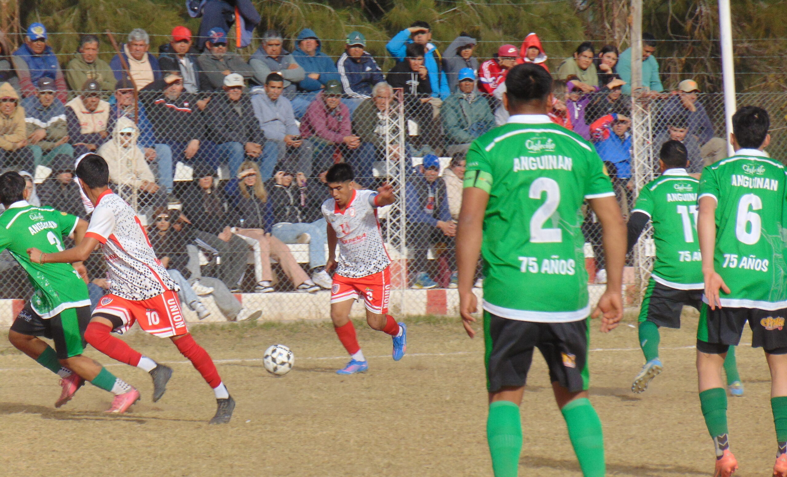 FÚTBOL LIGA – 7º FECHA: ANGUINÁN EMPATÓ EL CLÁSICO “PARCELERO” EN MALLIGASTA