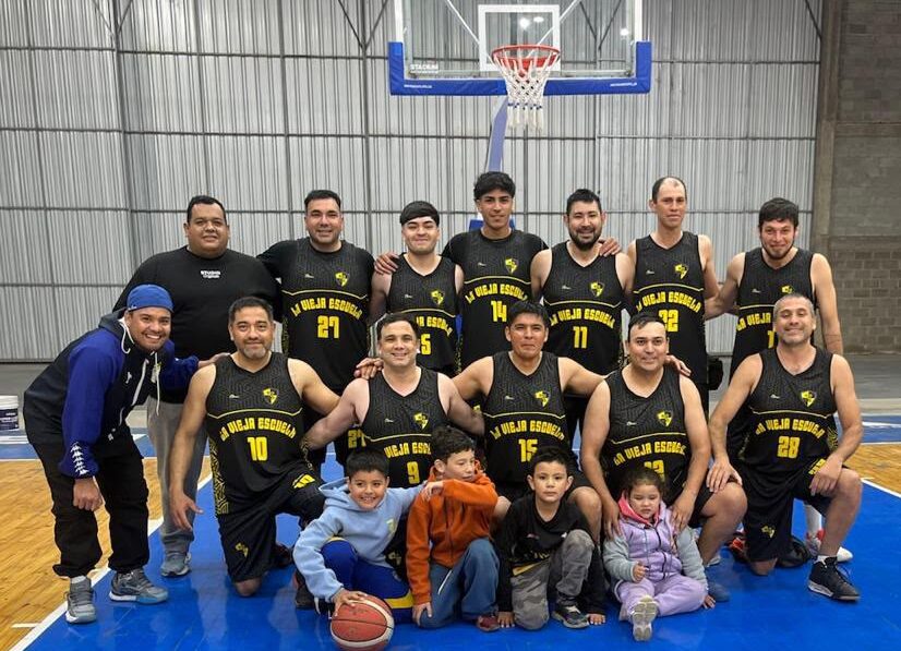 BÁSQUET CHILECITEÑO: NUEVO TRIUNFO DE ATLÉTICO, Y DEBUT VICTORIOSO DE LA VIEJA ESCUELA